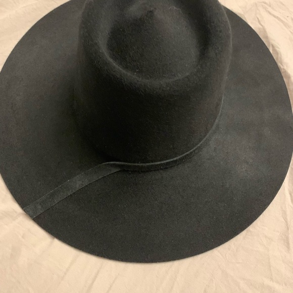 Black wool Janessa Leone Hat . Size medium - Picture 3 of 8